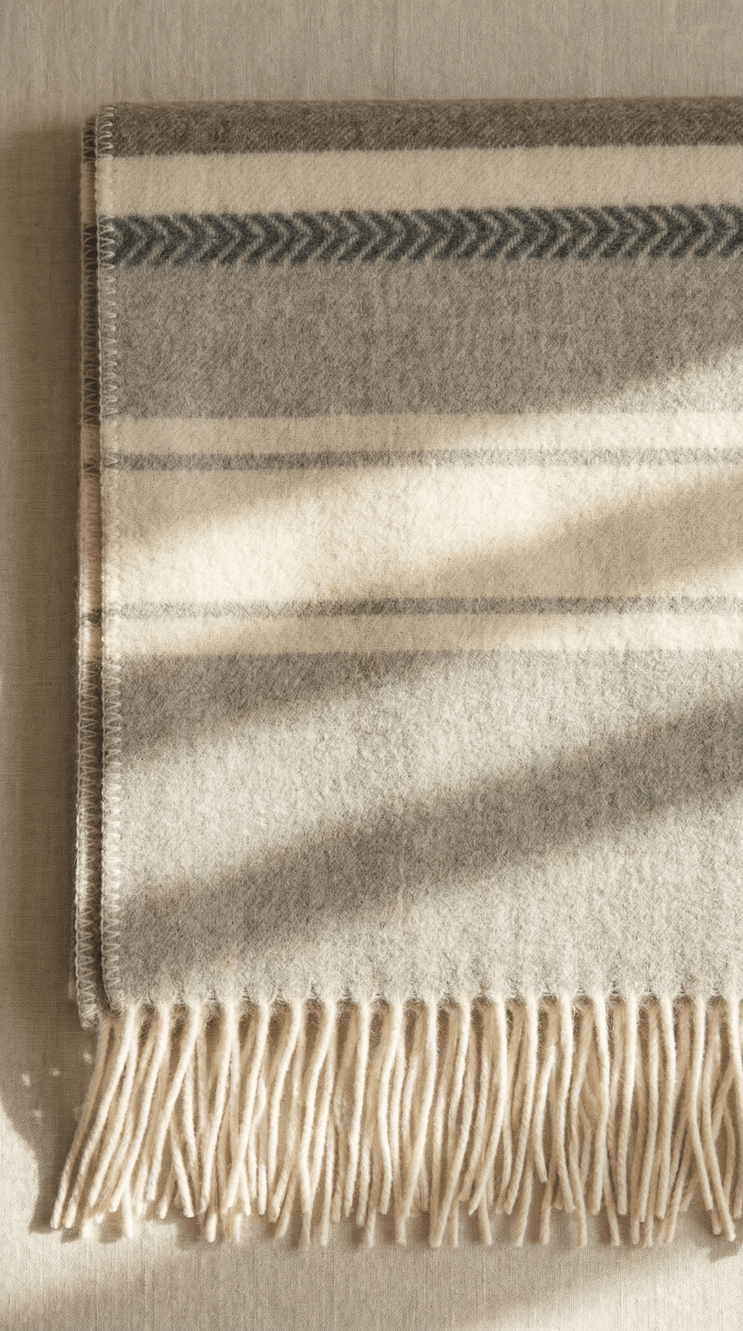 Couverture en cachemire et laine mérinos Muskoka