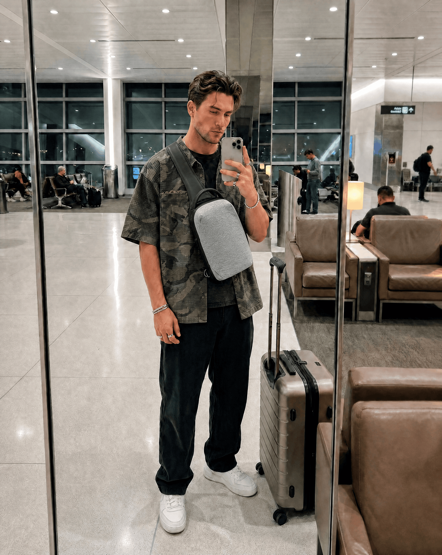 IdyllVie Sling Bag for Everyday Essentials