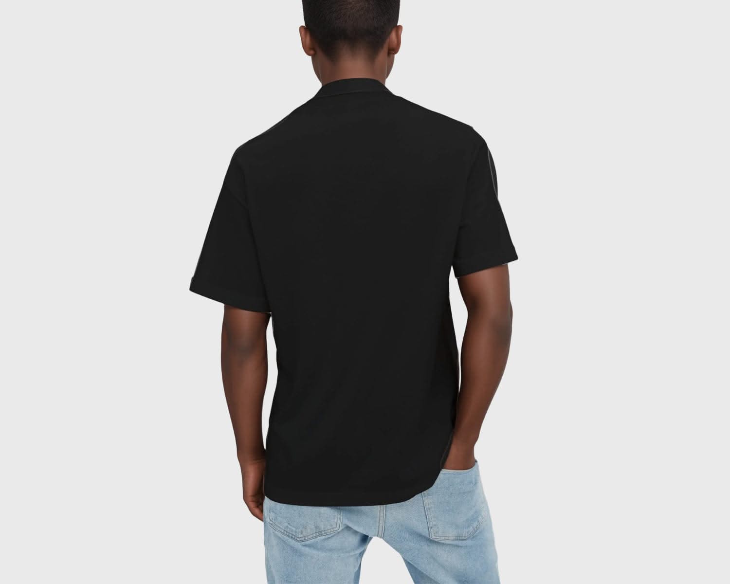 Camiseta Idyll: estilo sencillo para todos