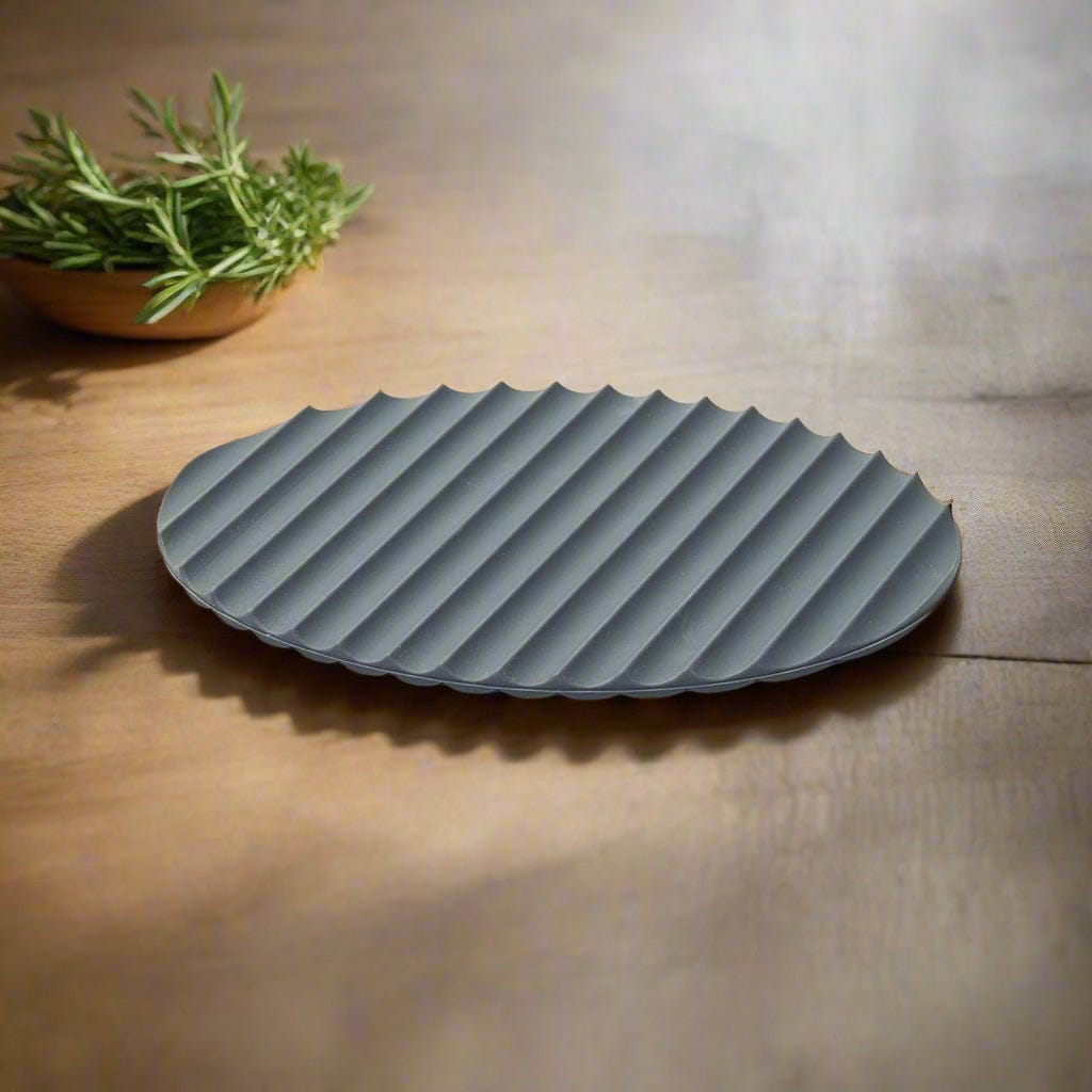Eatoco Nami Silicone Mat – Heat-Resistant & Non-Slip Pot Holder - Dark Grey