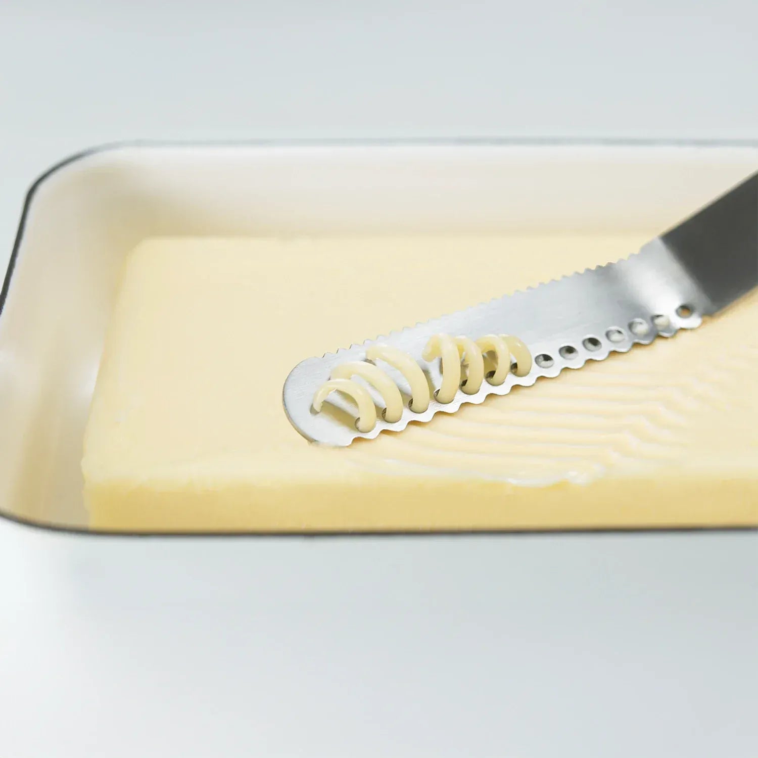 Eatoco Nulu Butter Knife – Japanese Stainless-Steel Butter Curler & Spreader