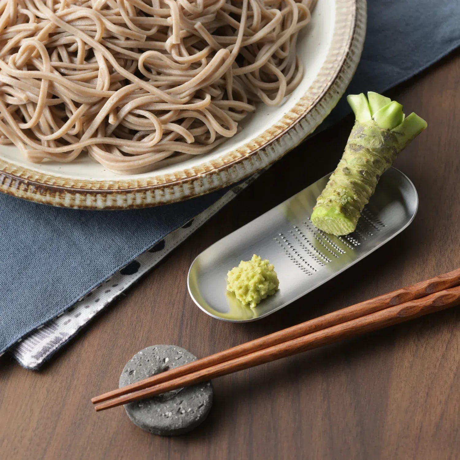 Râpe miniature Eatoco Oros S – Râpe à condiments japonaise en acier inoxydable